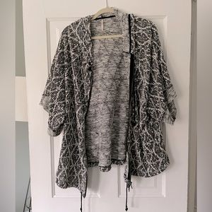 Geometric zip up jacket